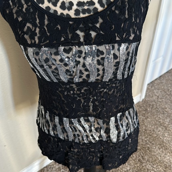 Women’s top, lace/sequins, size M, zebra print - Picture 2 of 6